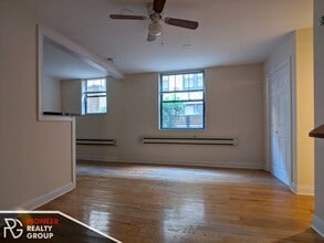 2842 N Orchard St, Unit 2844-37 in Chicago, IL - Building Photo - Building Photo