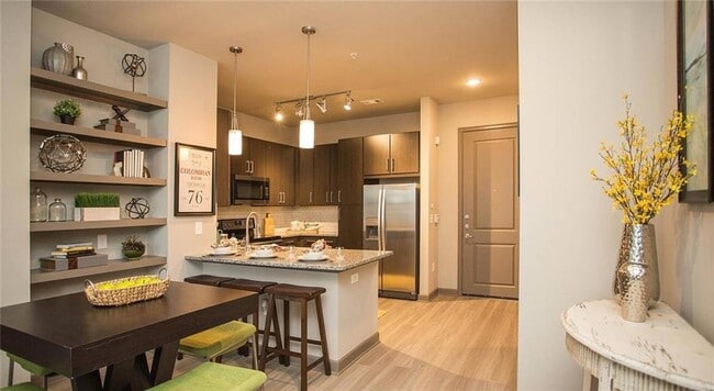 464 Bishop St NW, Unit 6301.1188534 in Atlanta, GA - Building Photo - Building Photo