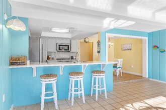 5047 Northampton Dr in Ft. Myers, FL - Building Photo - Building Photo