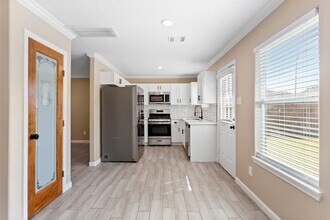 838 Royal George Ln in Houston, TX - Building Photo - Building Photo