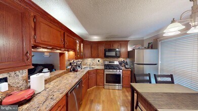 3 Fillmore Pl in Trenton, NJ - Building Photo - Building Photo