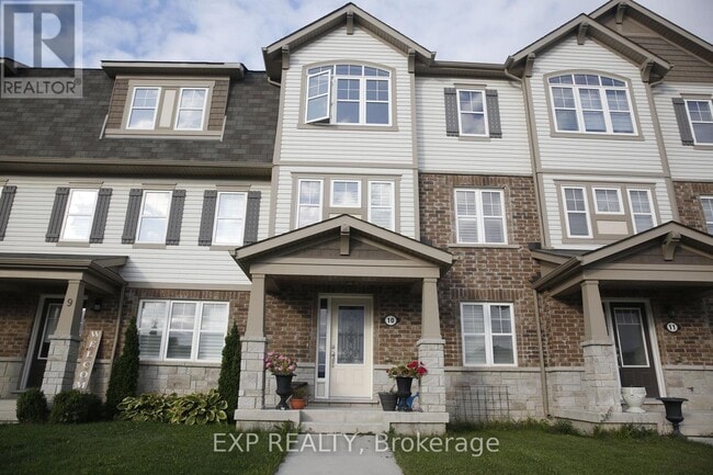 property at 230 Avonsyde Blvd