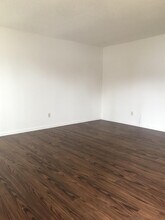 1417 W Allison Rd-Unit -4 in Cheyenne, WY - Building Photo - Building Photo
