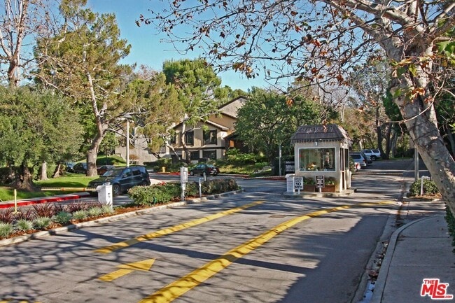 3113 Raintree Cir, Unit 3113 in Culver City, CA - Foto de edificio - Building Photo