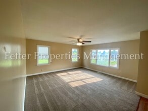 13121 N Green River Rd in Evansville, IN - Building Photo - Building Photo