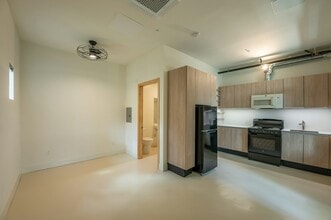 1932 Kearney Ave in San Diego, CA - Building Photo - Building Photo