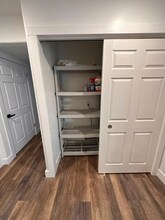 1302 Sunrise Ln in Farmington, UT - Foto de edificio - Building Photo