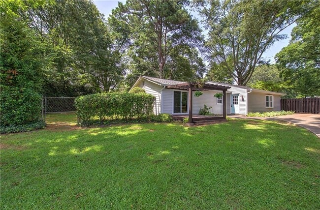 447 Floyd St SE in Smyrna, GA - Building Photo - Building Photo