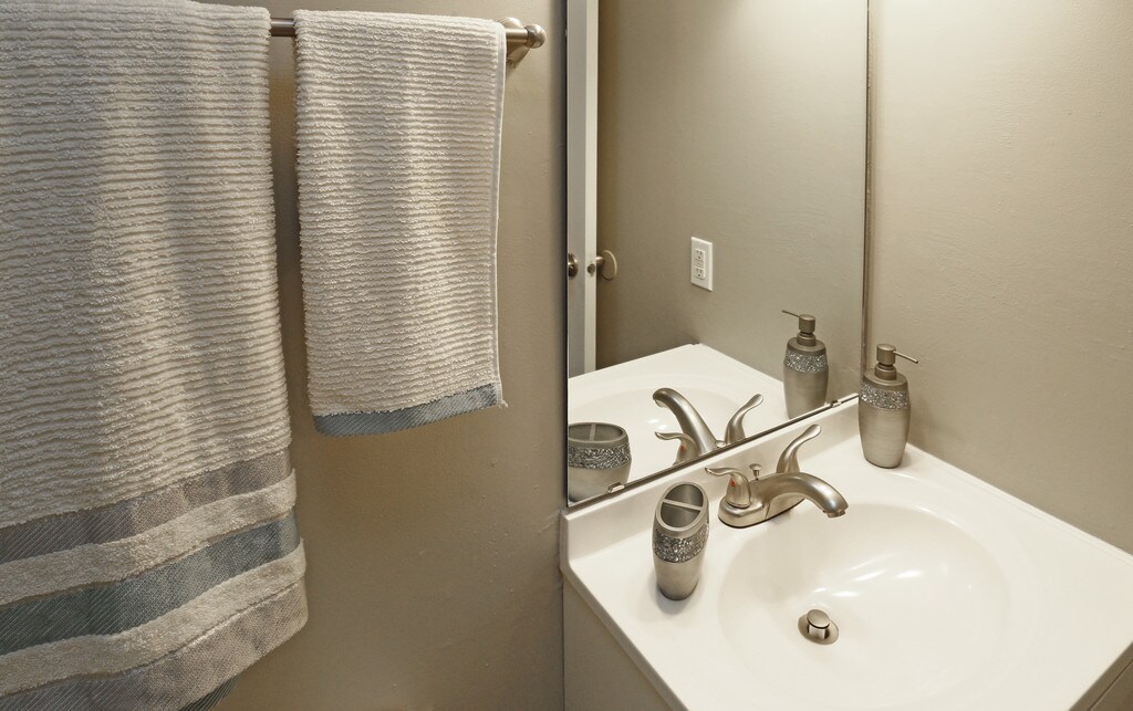 Woodland Village Cincinnati, OH Apartments For Rent