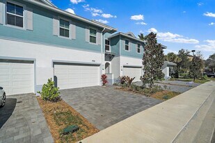 4925 Pointe Midtown Way in Palm Beach Gardens, FL - Building Photo