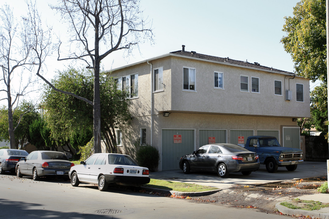 701 Ohio Ave in Long Beach, CA - Foto de edificio