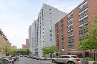 The Carolina in New York, NY - Building Photo - Building Photo