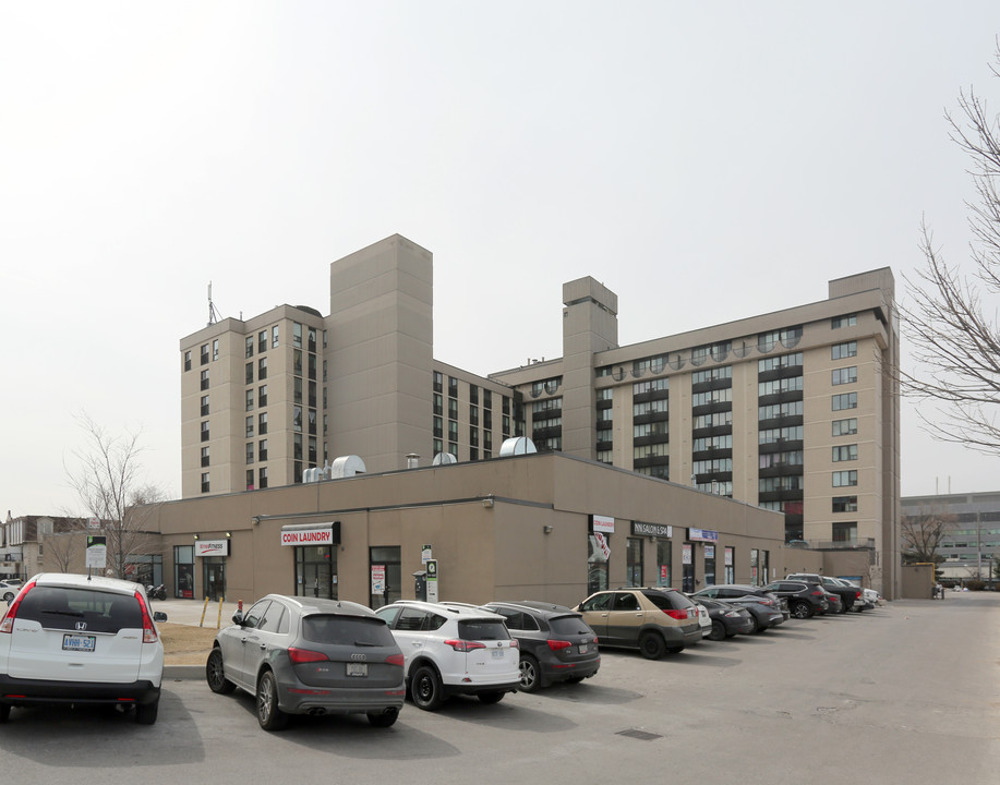 Westmount Terrace in Toronto, ON - Building Photo