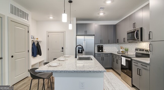 property at 1000 Rea Dr SW