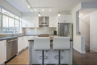 11305 240 St in Maple Ridge, BC - Building Photo - Building Photo