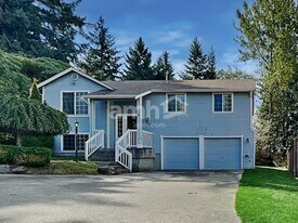 19716 14th Avenue Ct E in Spanaway, WA - Building Photo