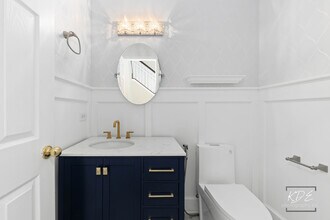 2612 Lundquist Dr in Aurora, IL - Building Photo - Building Photo