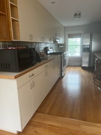 5 Lincoln Rd, Unit 2