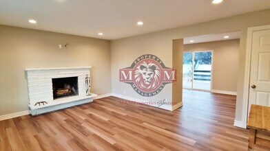 874 Baker Dr in Midvale, UT - Building Photo - Building Photo