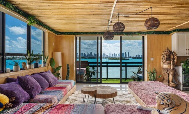 property at 1500 Bay Rd