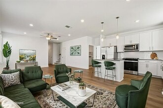 500 Madelines Mdw Ln in Georgetown, TX - Building Photo - Building Photo