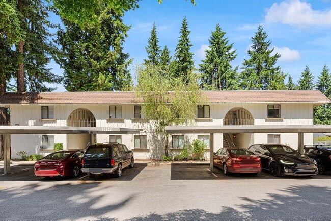 property at 12522 NE 117th Pl