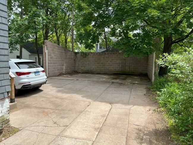 43 Pendleton St in New Haven, CT - Building Photo - Building Photo