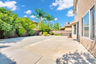 27513 Stanford Dr in Temecula, CA - Building Photo - Building Photo