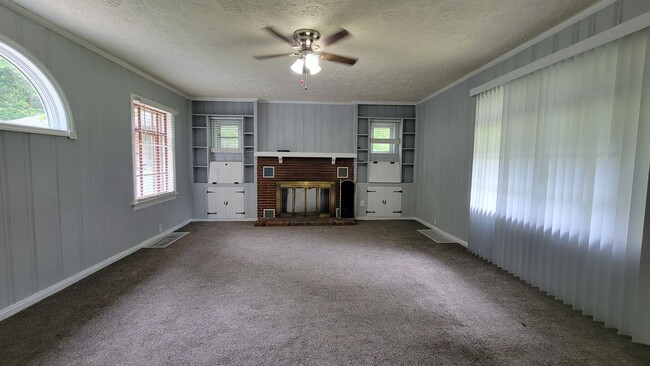 4515 River Ridge Rd in Dayton, OH - Building Photo - Building Photo