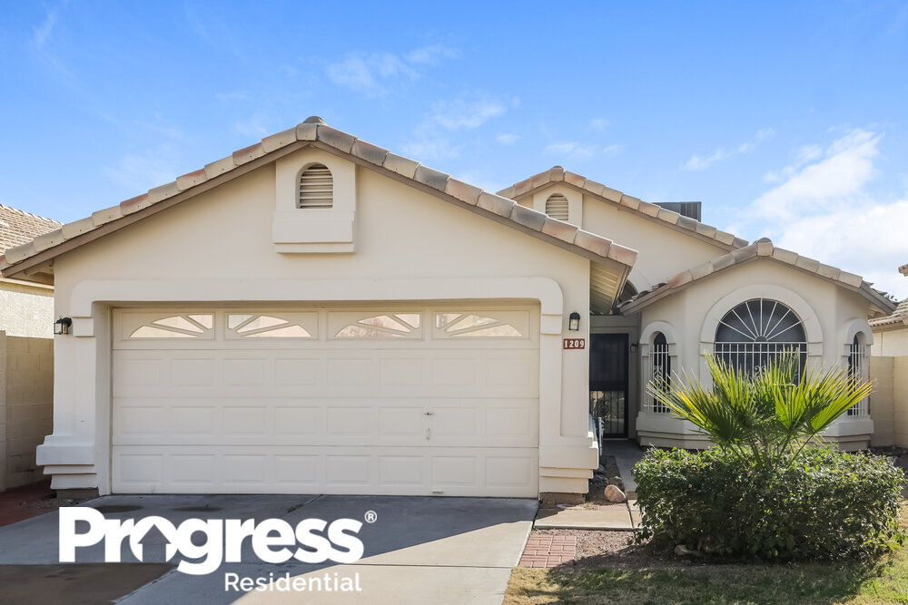 1209 E Villa Rita Dr in Phoenix, AZ - Building Photo
