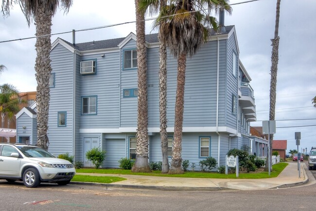 property at 605 S Myers St