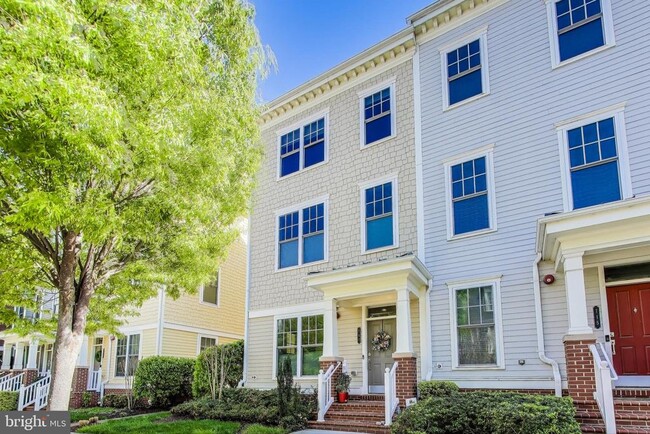 property at 717 Diamond Ave