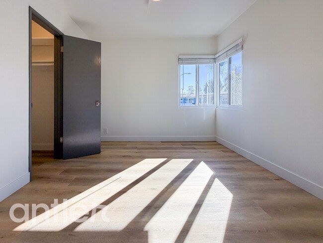 property at 4033 Palmwood Dr