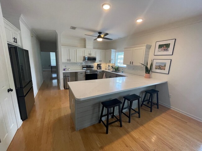 1307 Hidden Timbers Pl in Tallahassee, FL - Building Photo - Building Photo