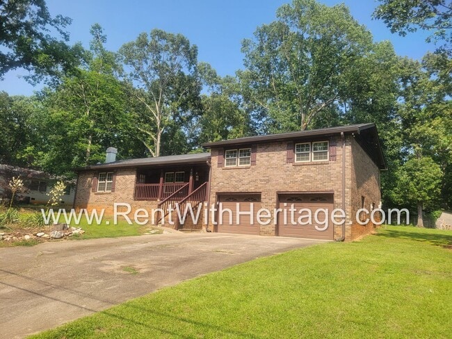 4600 S Seminole Dr in Douglasville, GA - Building Photo - Building Photo