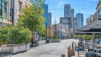 179 Newark Ave in Jersey City, NJ - Building Photo