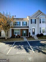 1078 Prestwyck Ct in Alpharetta, GA - Building Photo
