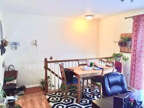 31 Cypress St in Jersey City, NJ - Building Photo - Building Photo