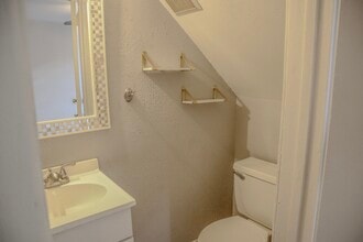10912 Gulf Fwy in Houston, TX - Building Photo - Building Photo