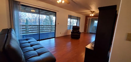 3010 Traci Ct in Placerville, CA - Foto de edificio - Building Photo