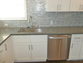 819 9th Ave in San Mateo, CA - Building Photo - Building Photo