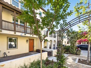 156 Hass Ln in La Habra, CA - Building Photo - Building Photo
