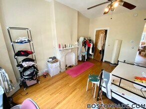 88 Hammond St in Boston, MA - Building Photo - Building Photo