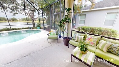 11897 Forest Park Cir in Bradenton, FL - Building Photo - Building Photo