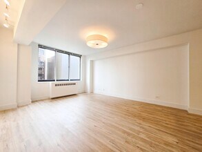 1735 York Ave in New York, NY - Building Photo - Building Photo
