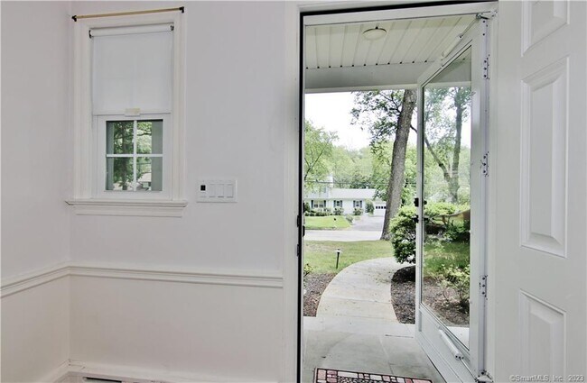 50 Malvern Rd in Stamford, CT - Building Photo - Building Photo