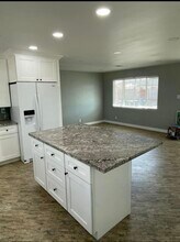 6825 E Earll Dr in Scottsdale, AZ - Foto de edificio - Building Photo