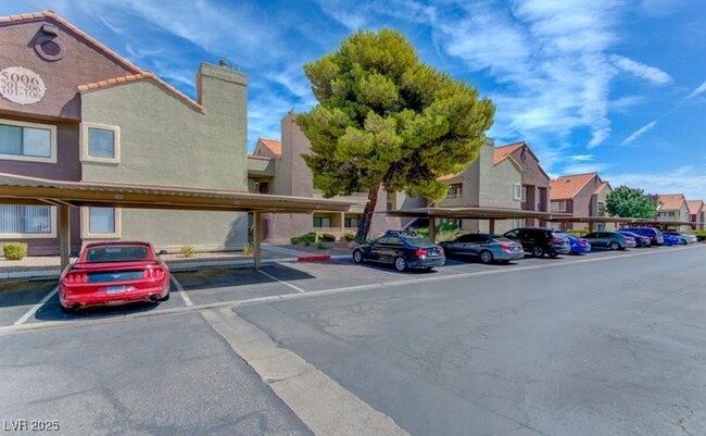 5006 S Rainbow Blvd in Las Vegas, NV - Building Photo - Building Photo