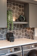 681 S Fitch Mountain Rd in Healdsburg, CA - Building Photo - Building Photo