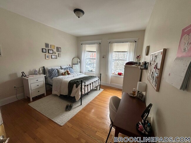 191 Winthrop Rd, Unit 5 in Brookline, MA - Foto de edificio - Building Photo